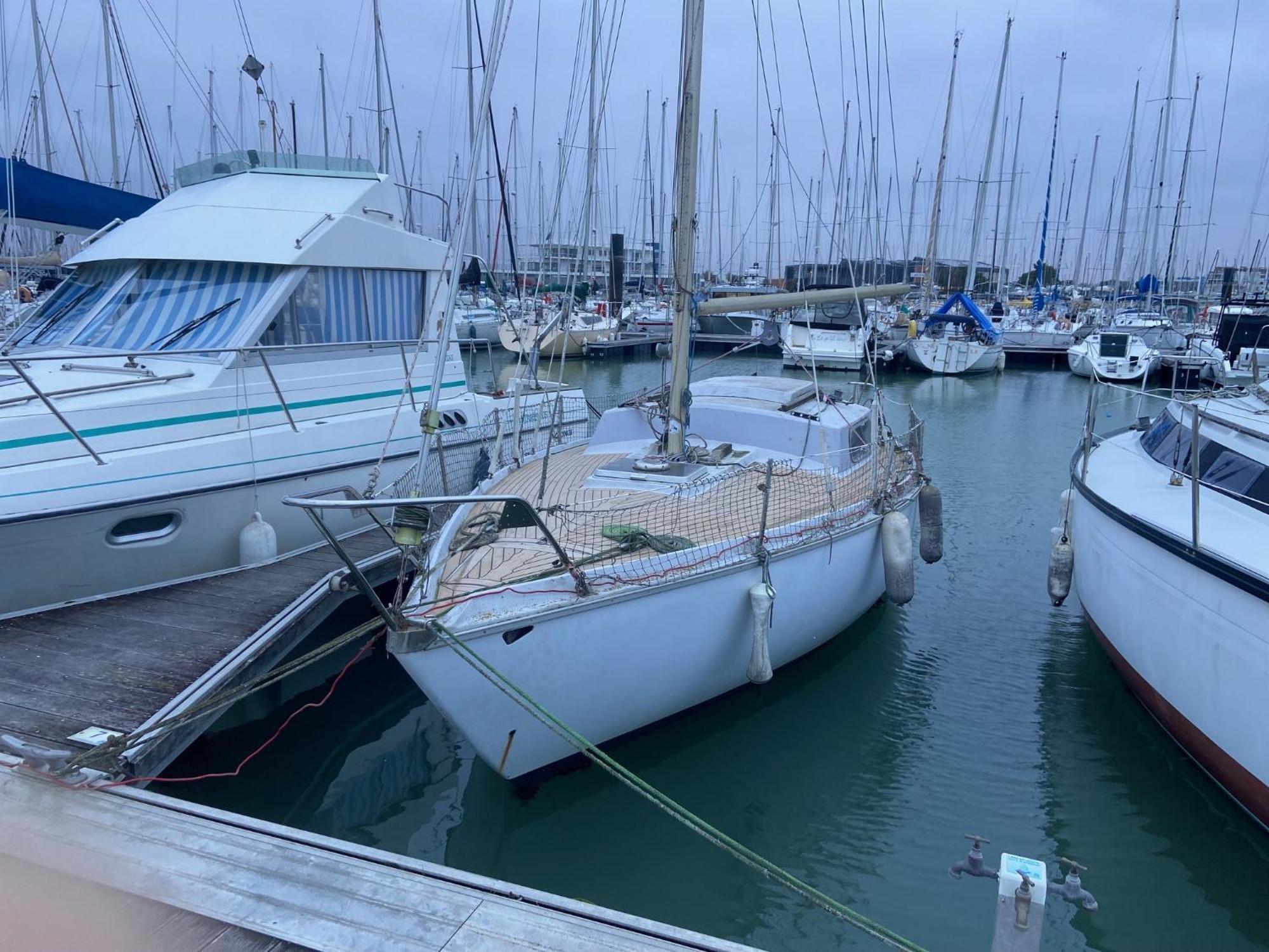 Location Petit Voilier Hotell La Rochelle  Exteriör bild