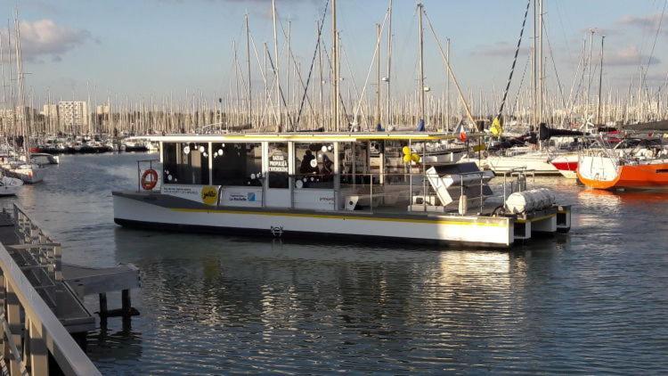 Location Petit Voilier Hotell La Rochelle  Exteriör bild