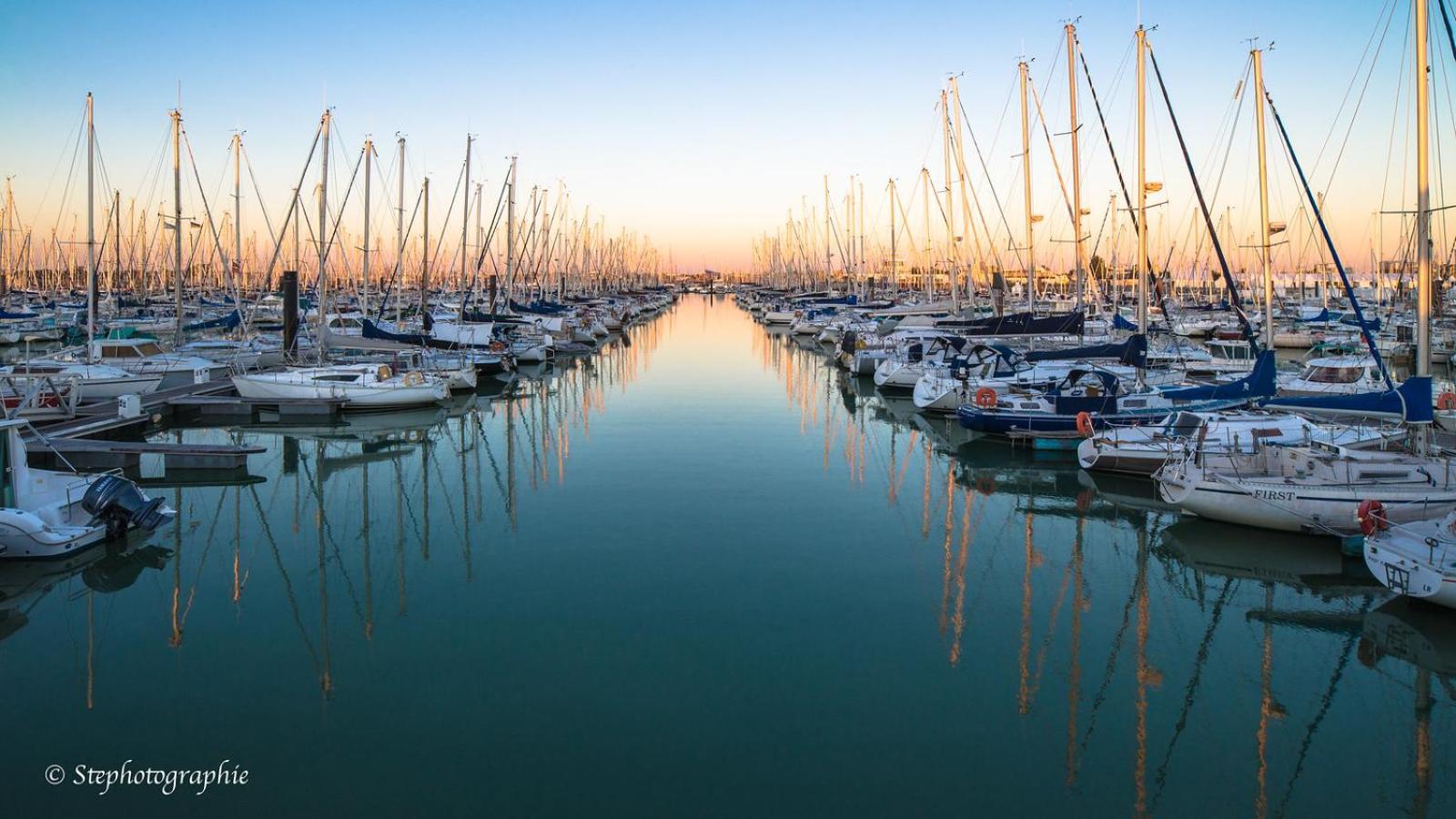 Location Petit Voilier Hotell La Rochelle  Exteriör bild